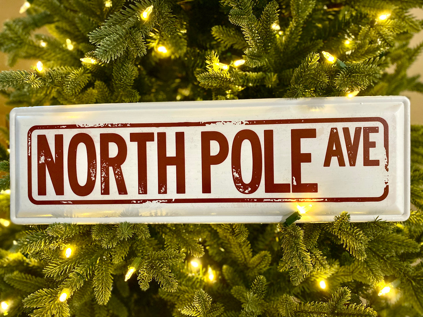 20" North Pole Ave Sign